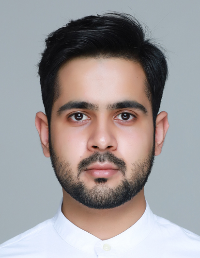 Furqan Hassan 사진
